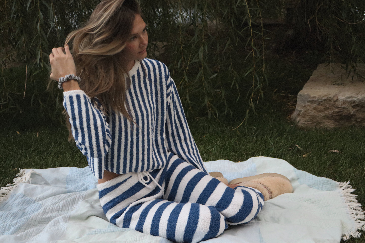 Izzie Striped Cozy Set